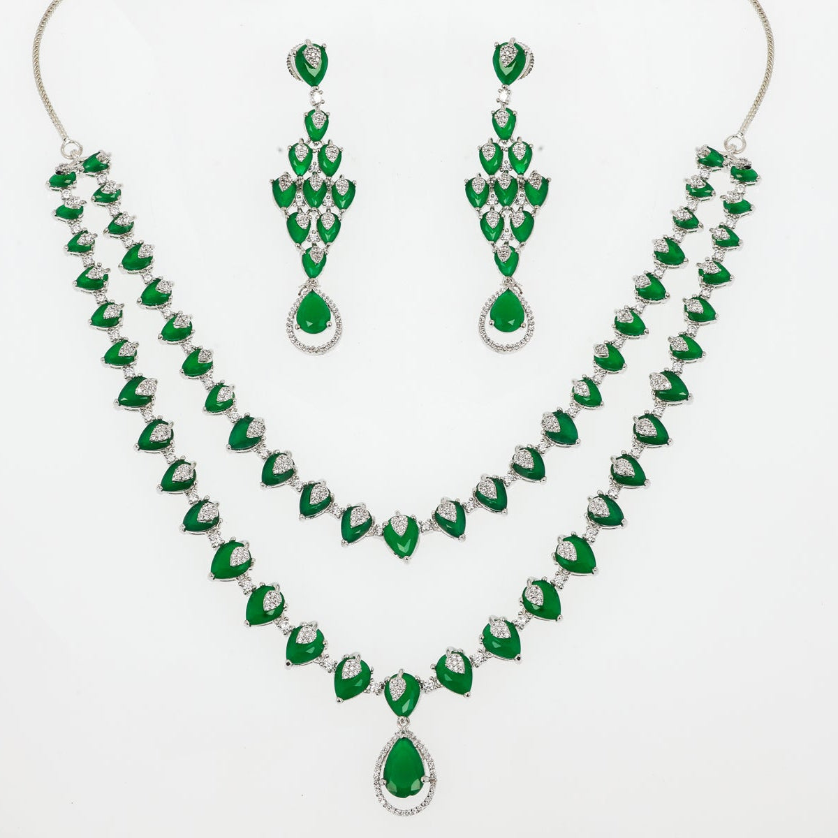 DIAMOND NECKLACE SET