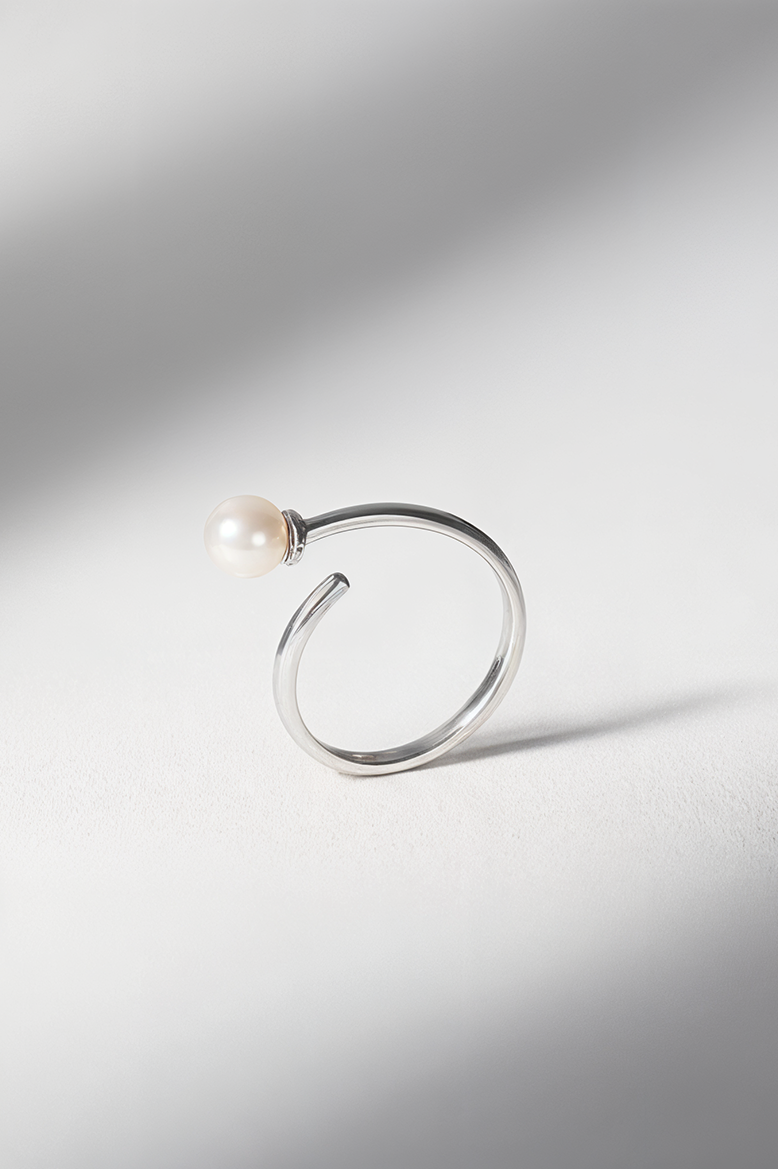 Minimal Pearl 92.5 Sterling Silver Ring