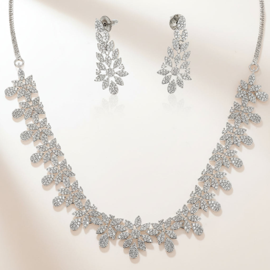 DIAMOND NECKLACE SET