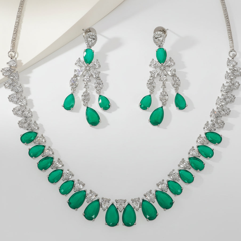 DIAMOND NECKLACE SET