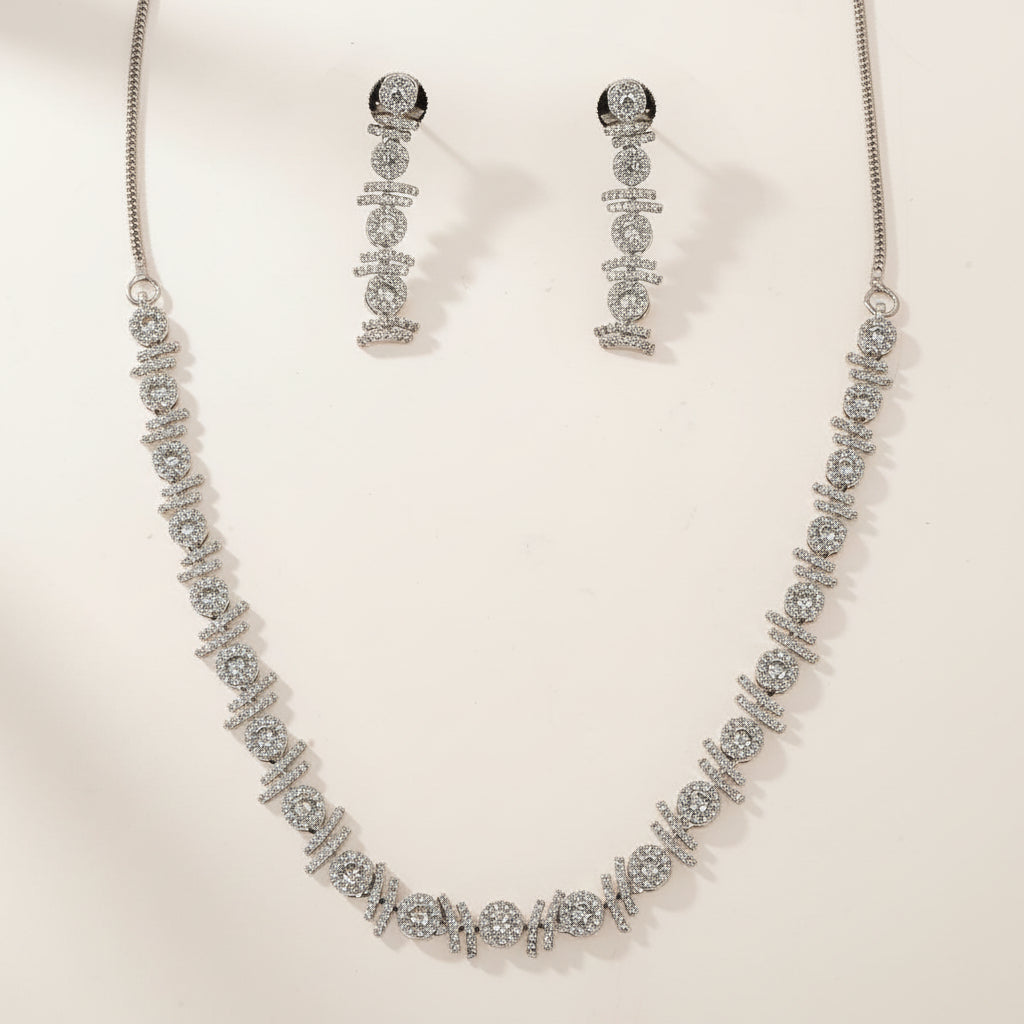 DIAMOND NECKLACE SET