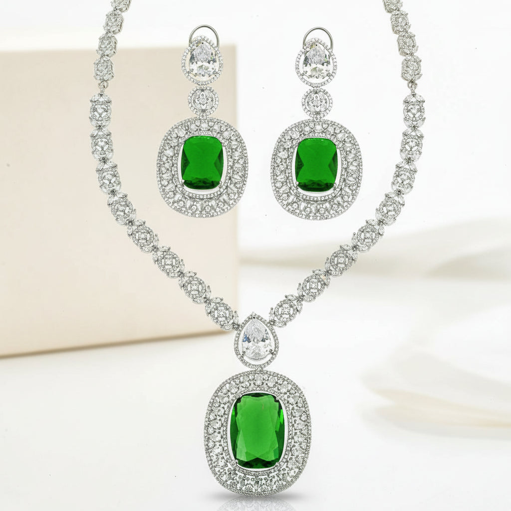 DIAMOND NECKLACE SET