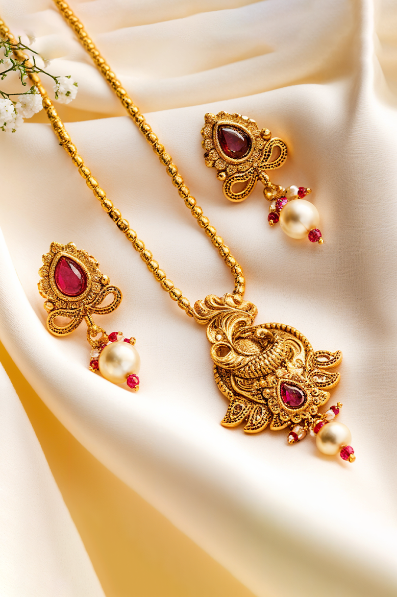 Mayura Ruby Antique Necklace Set