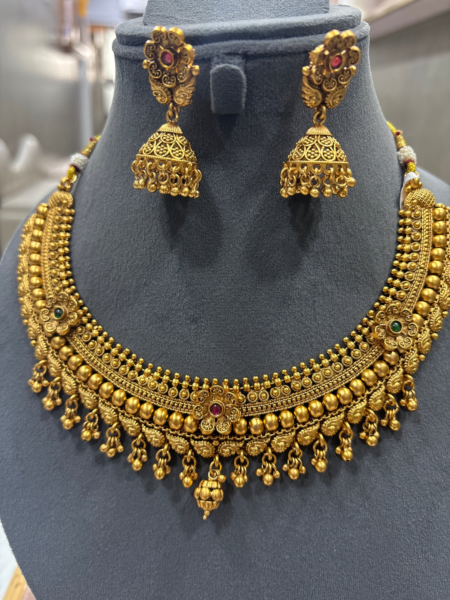 Antique Necklace Set