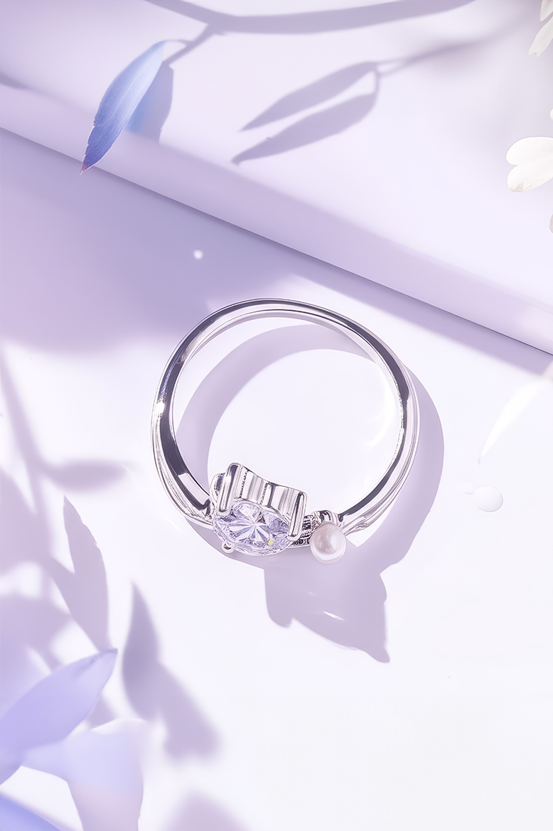 Aurora Kiss 92.5 Sterling Silver Ring