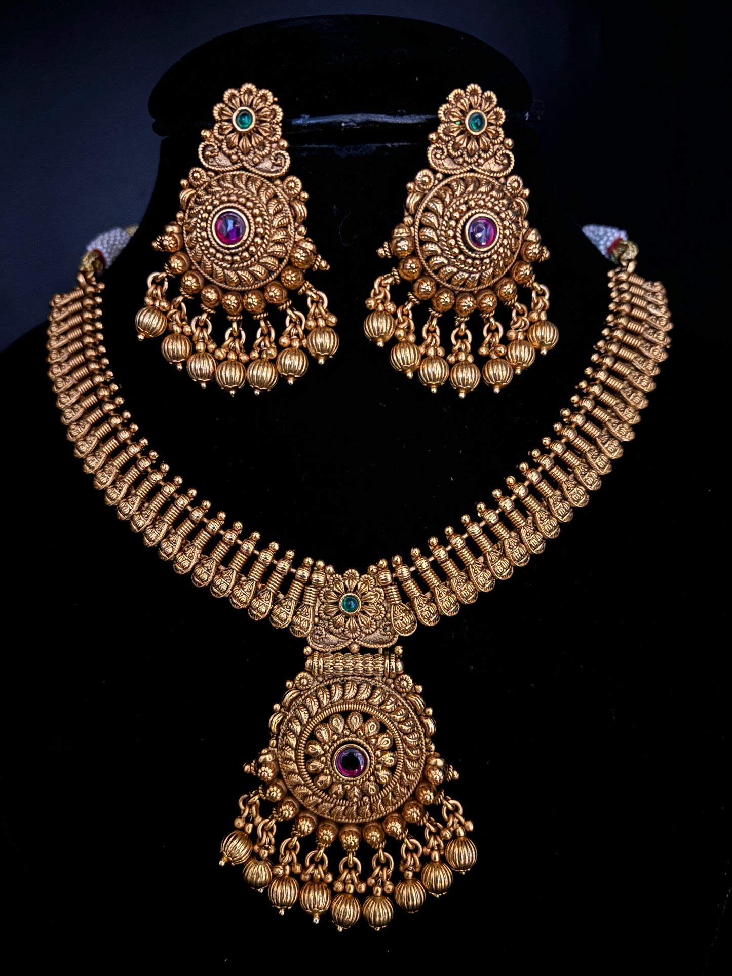Ornate Antique Necklace Set