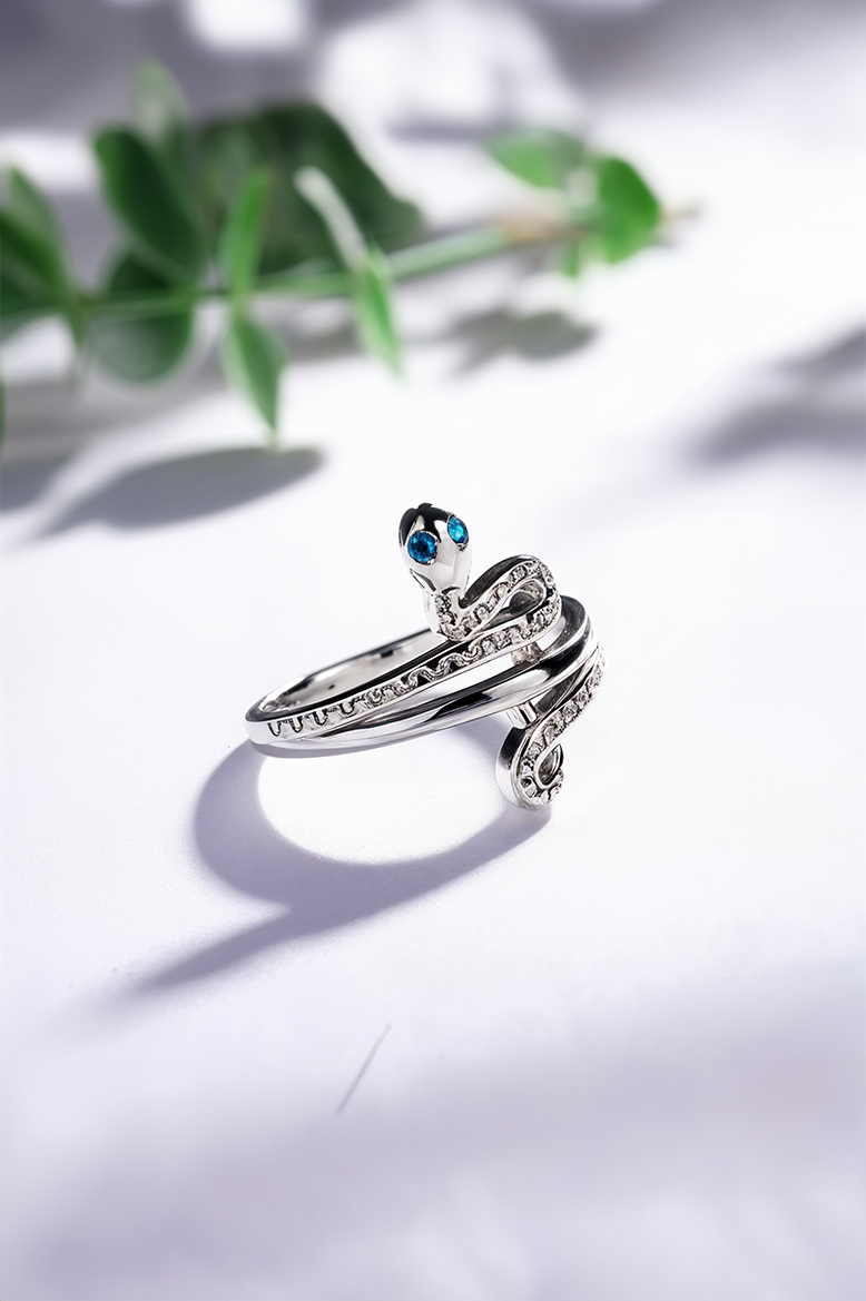 Naga Blue Eye 92.5 Sterling Silver Ring
