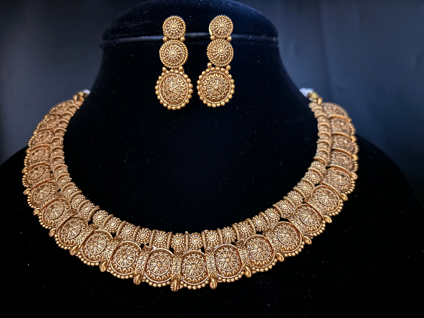 Opulent Antique Necklace Set