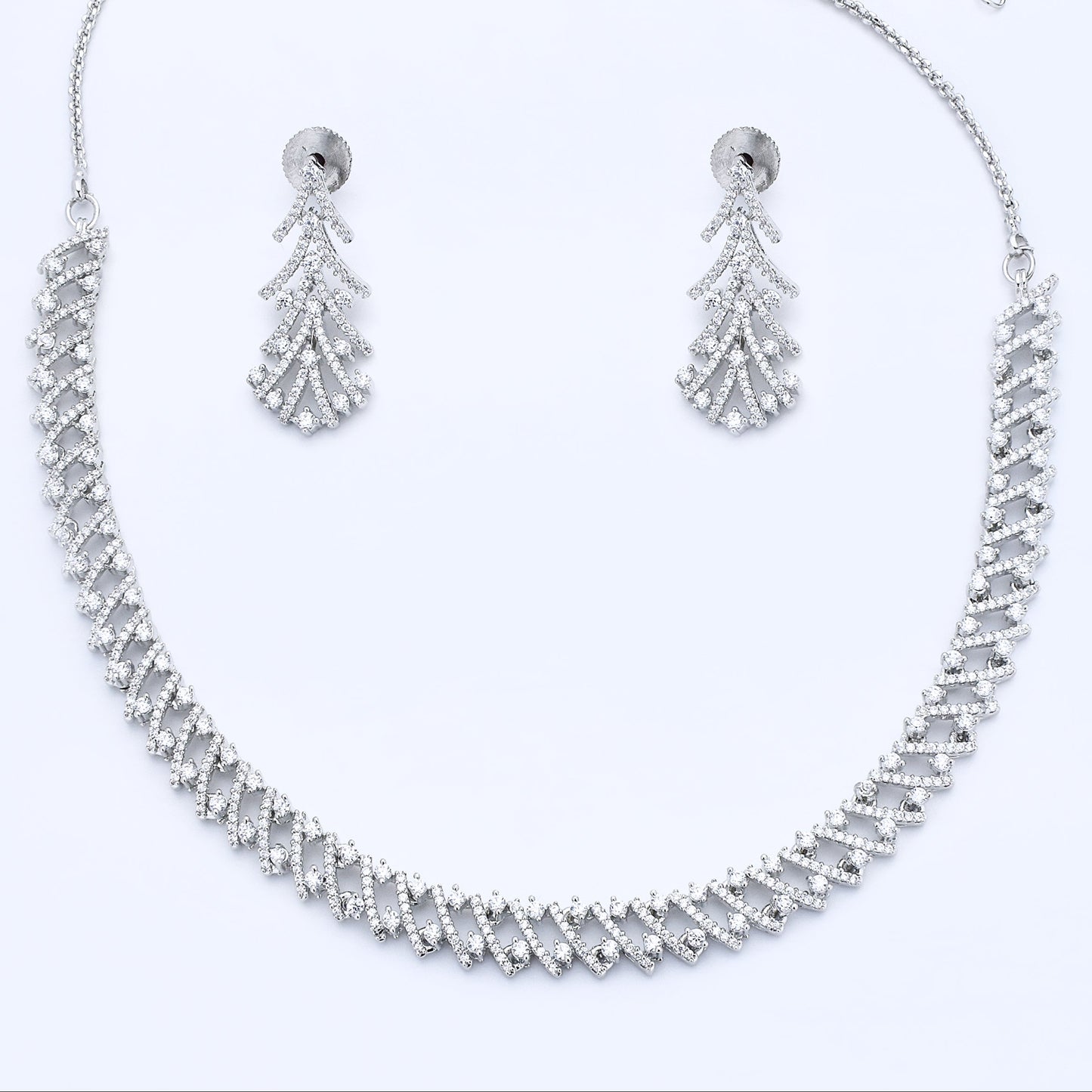 DIAMOND NECKLACE SET