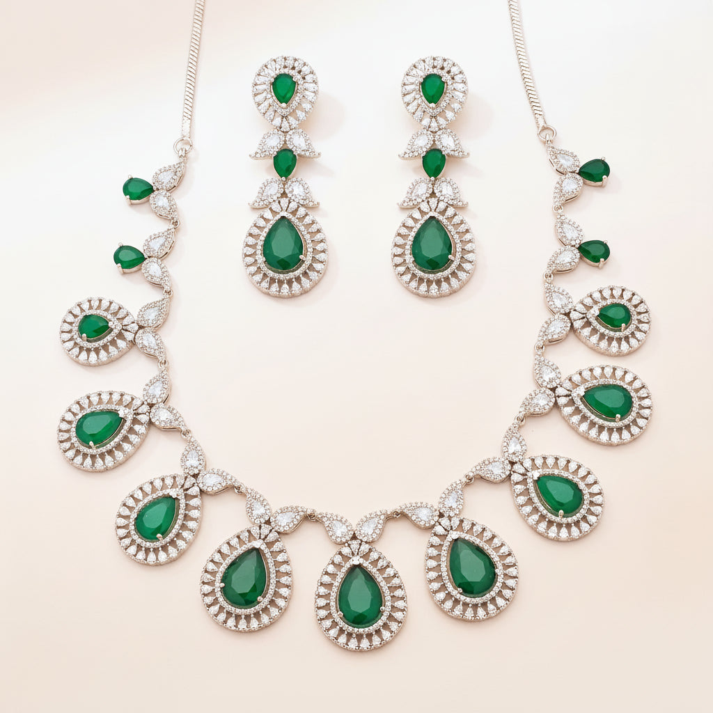 DIAMOND NECKLACE SET