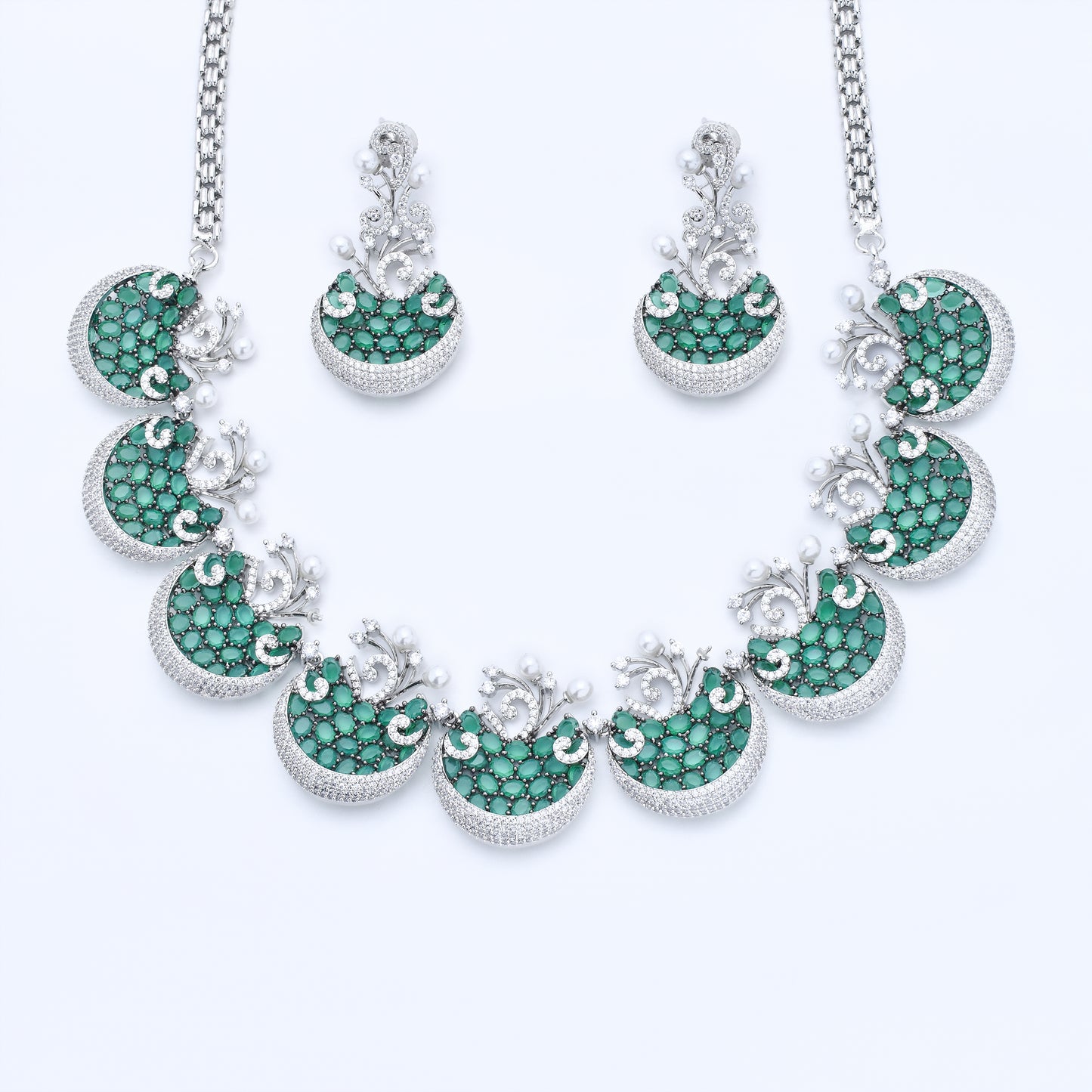 DIAMOND NECKLACE SET