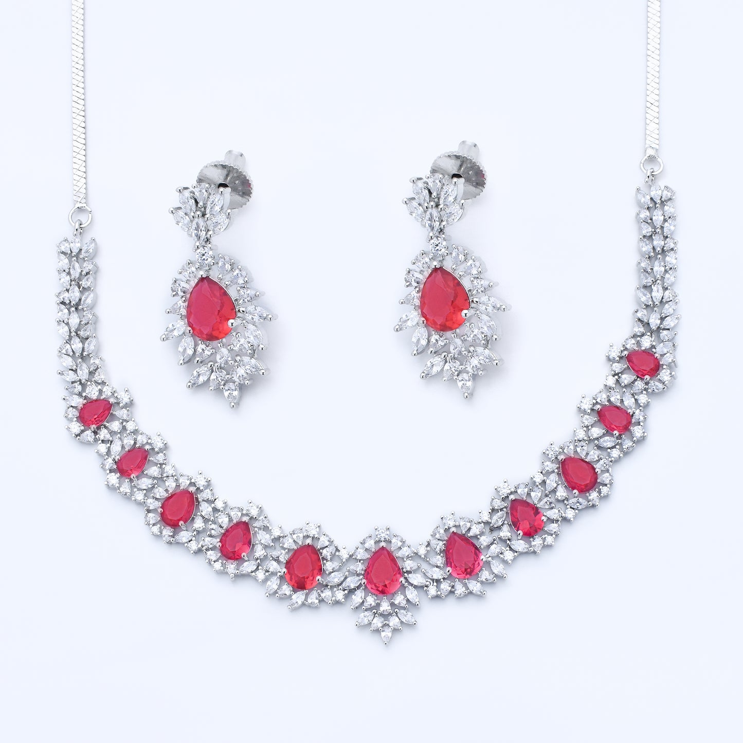DIAMOND NECKLACE SET