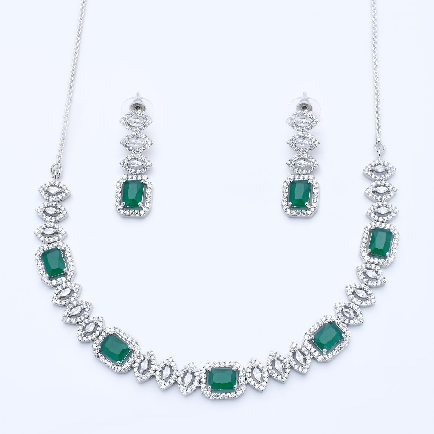 DIAMOND NECKLACE SET