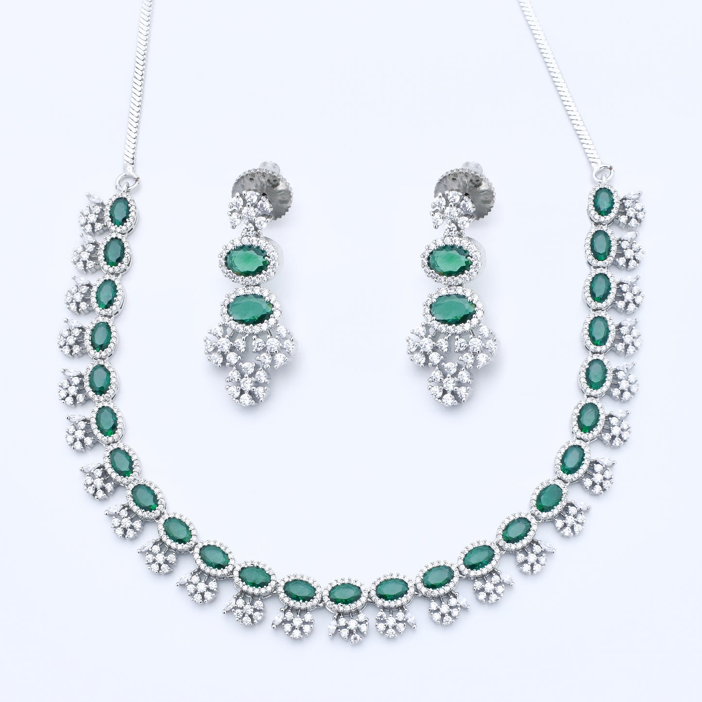 DIAMOND NECKLACE SET