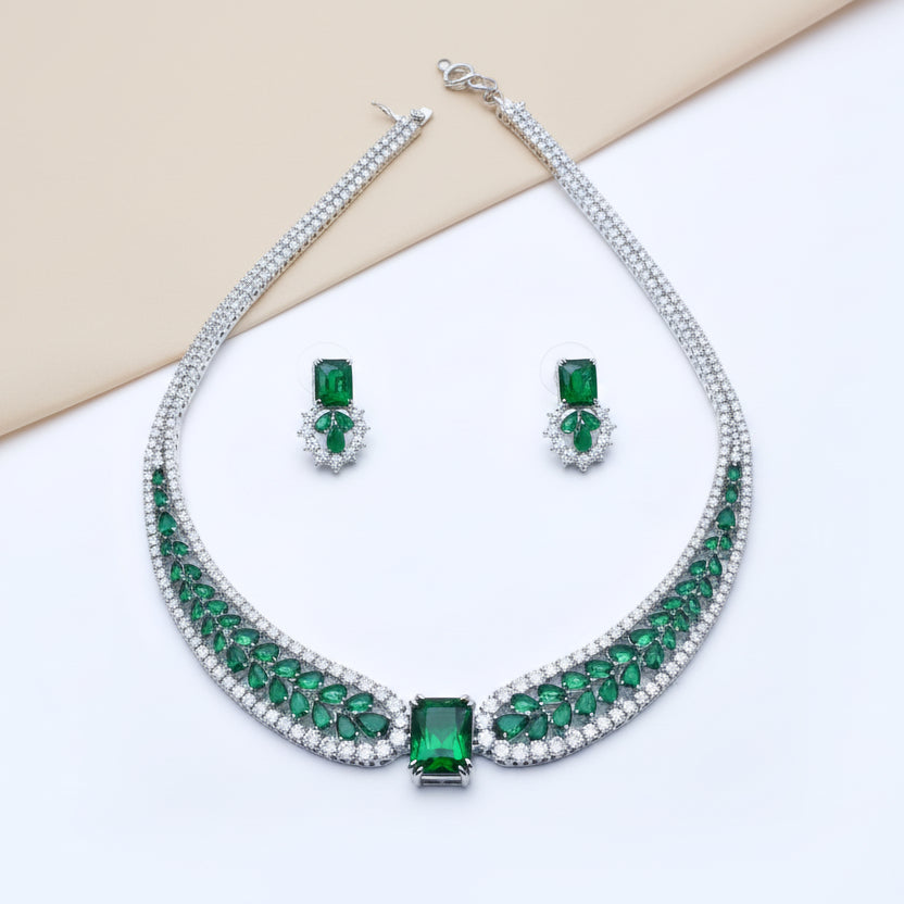 DIAMOND NECKLACE SET