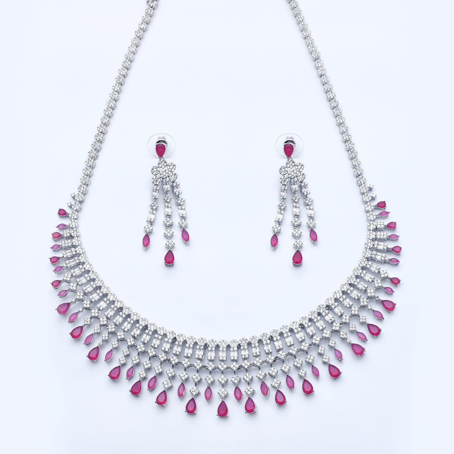 DIAMOND NECKLACE SET
