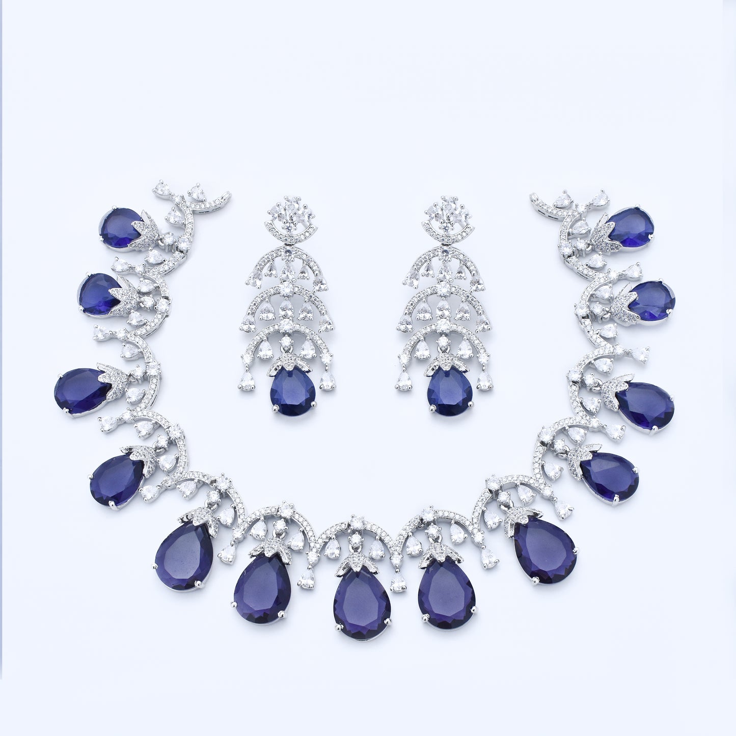 DIAMOND NECKLACE SET