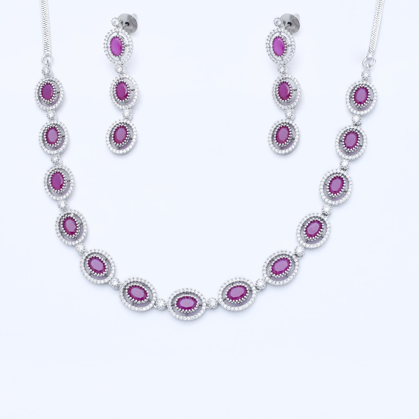 DIAMOND NECKLACE SET