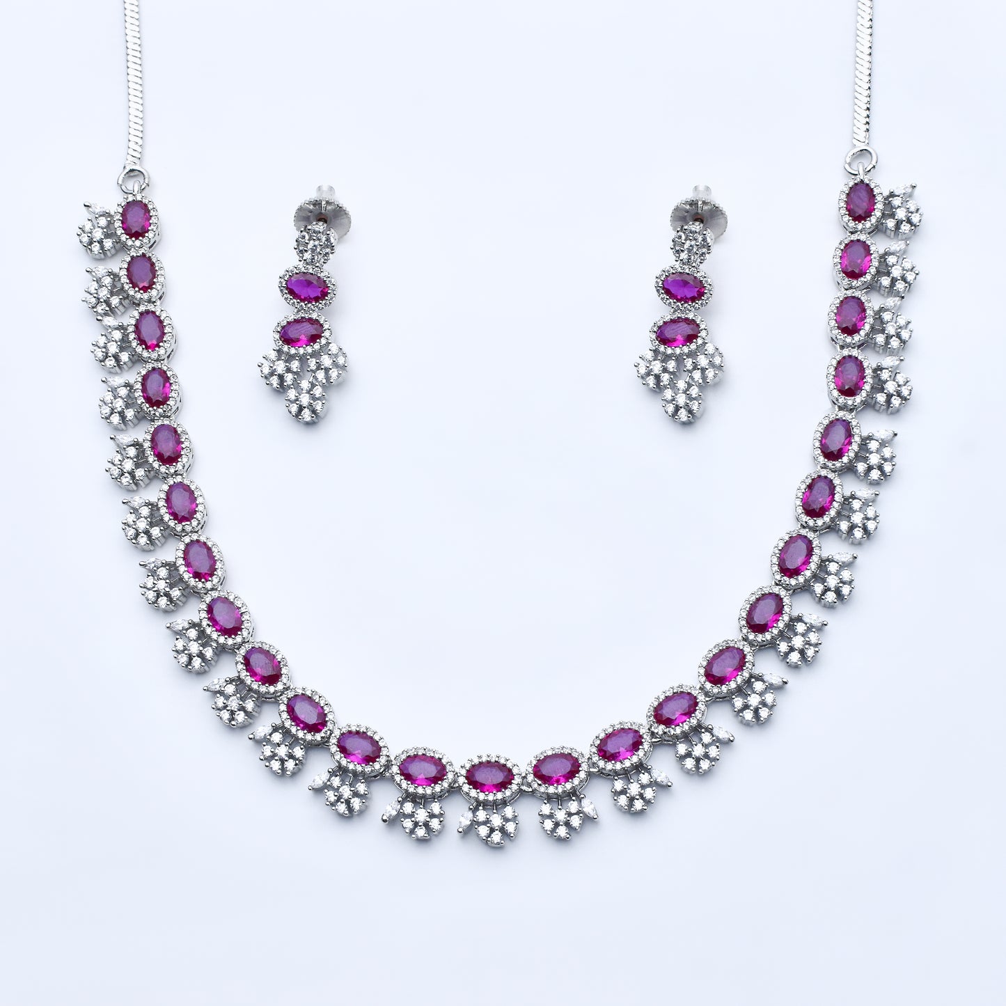 DIAMOND NECKLACE SET
