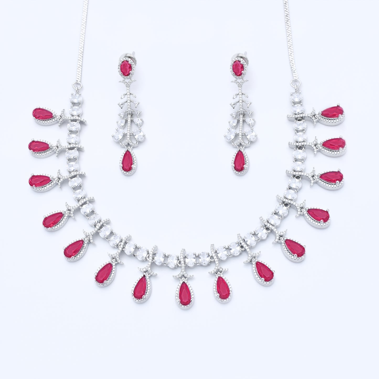 DIAMOND NECKLACE SET