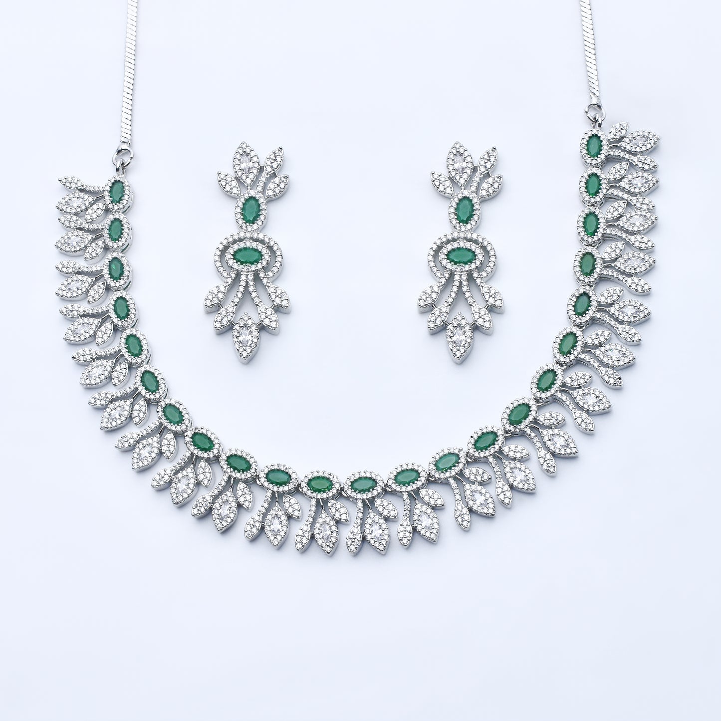 DIAMOND NECKLACE SET