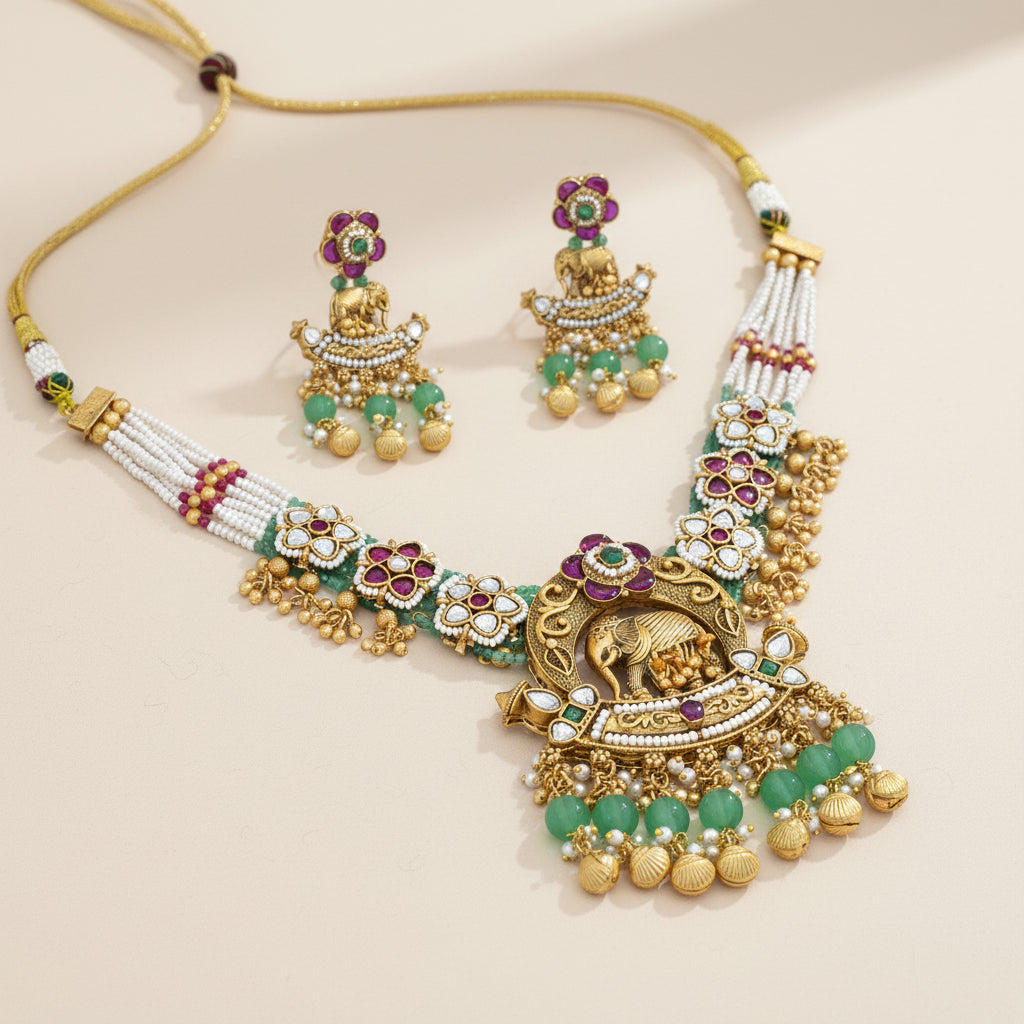 Heritage Necklace Set