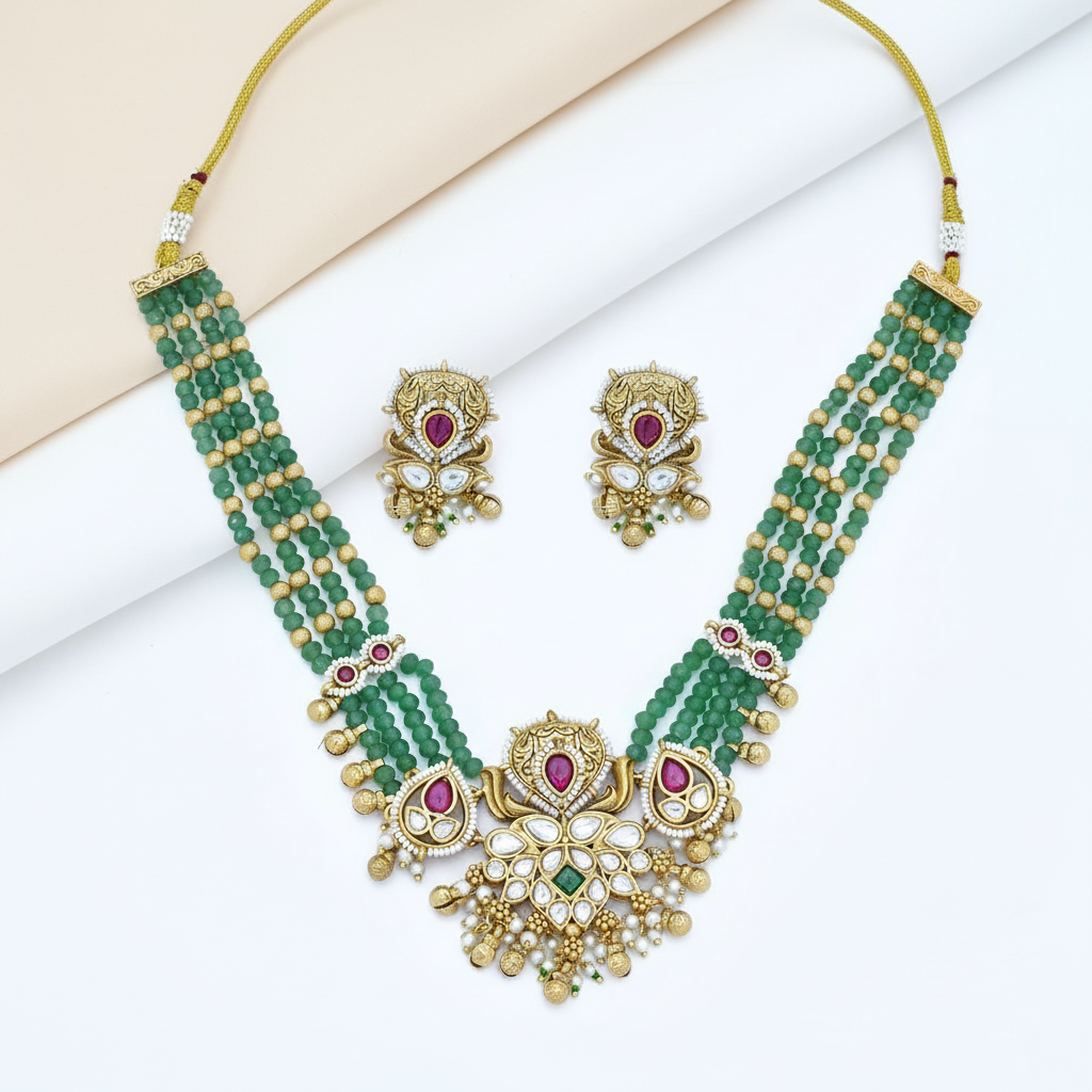 Heritage Necklace Set