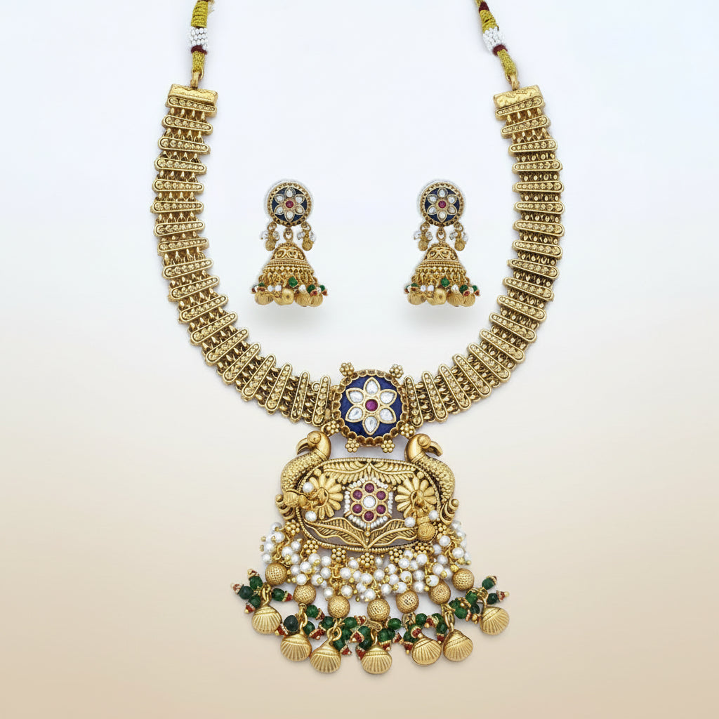 Heritage Necklace Set