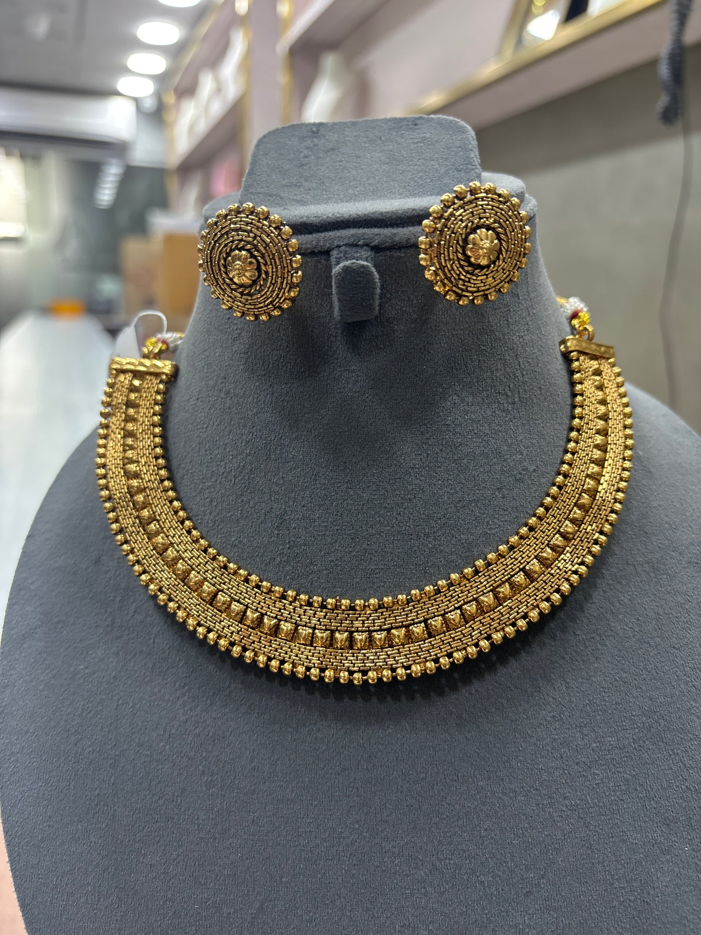 Antique Necklace Set