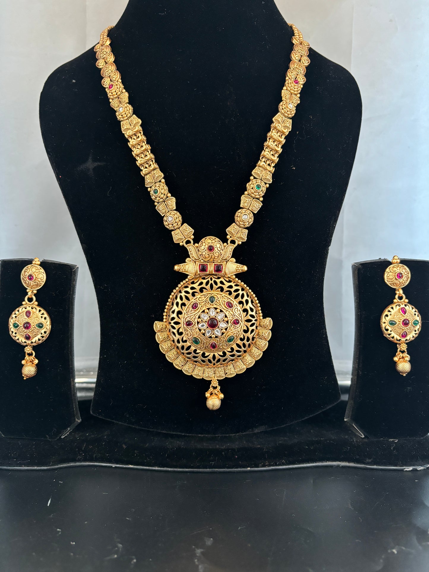 Ethereal Antique Long Necklace Set