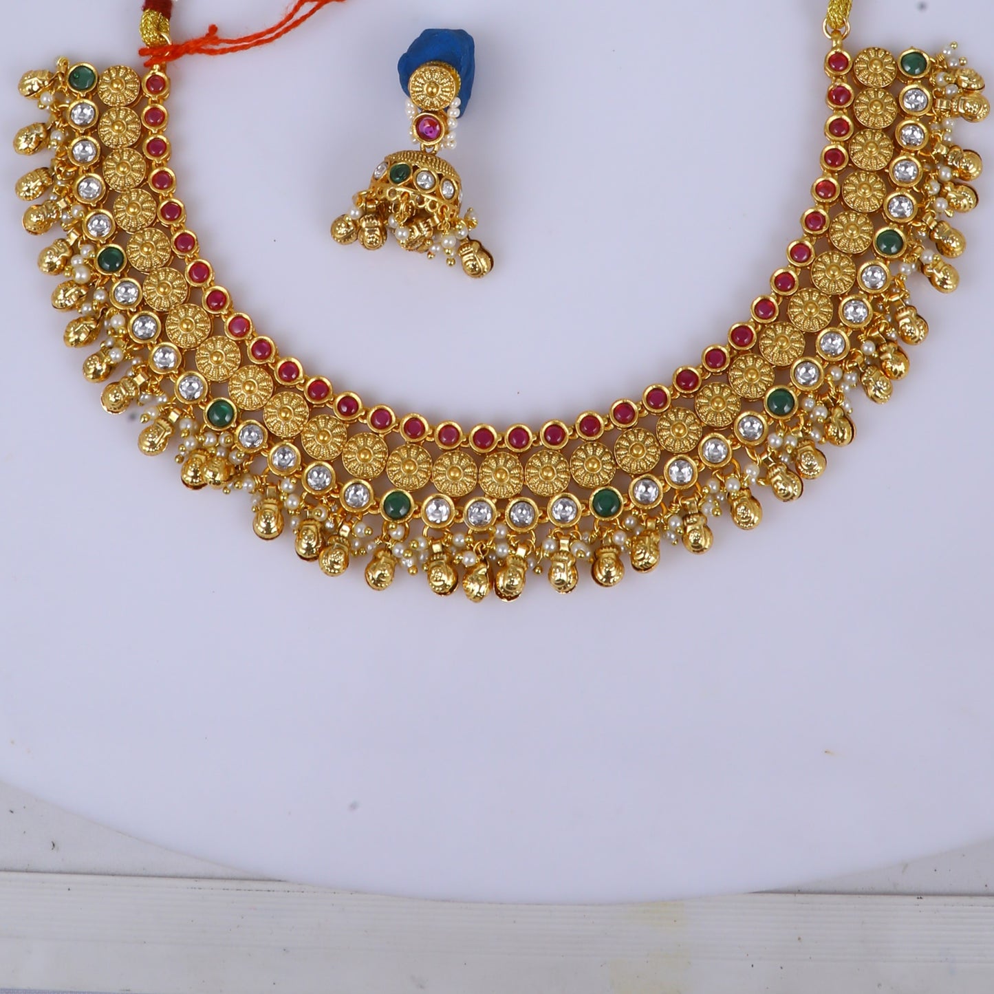 ANTIQUE NECKLACE SET