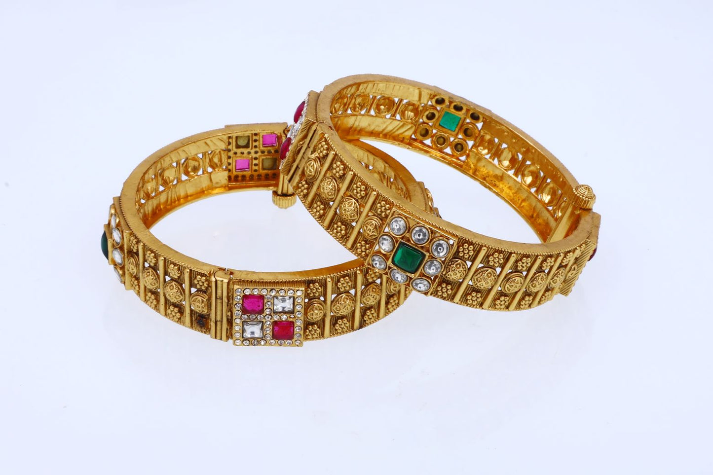 HERITAGE BANGLE