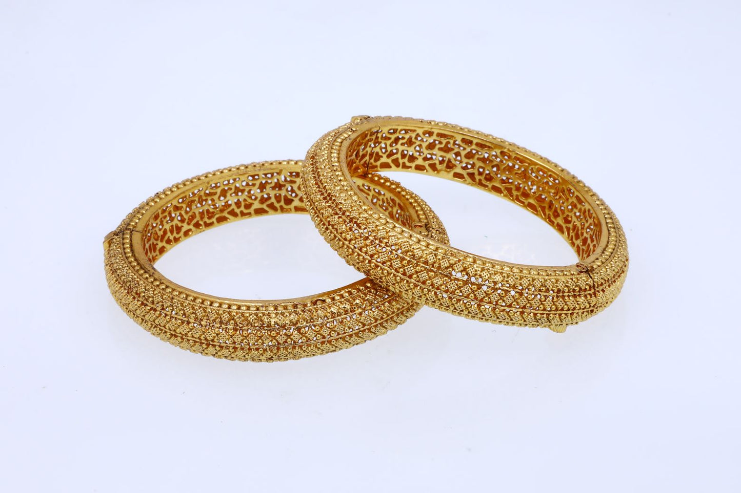 Majestic Shine Bangles