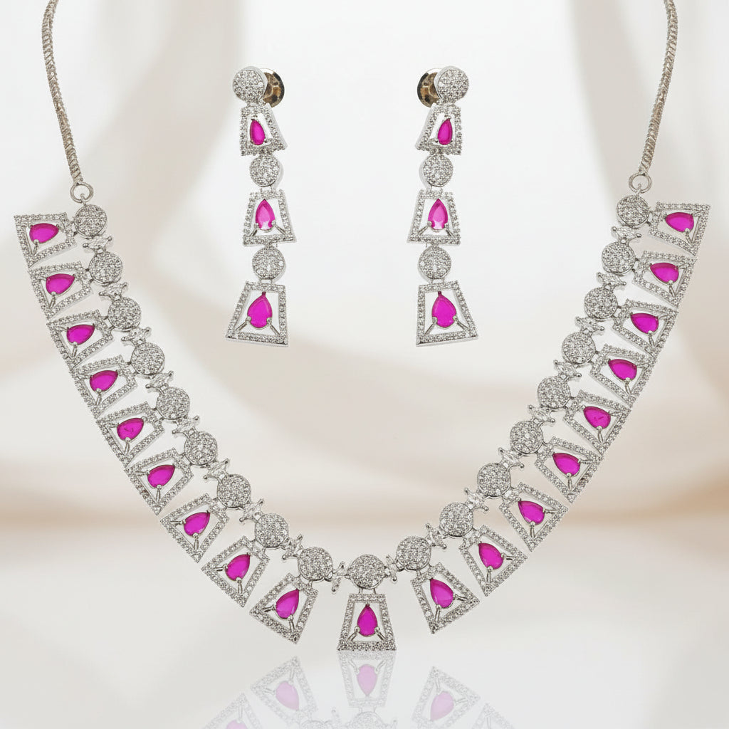 DIAMOND NECKLACE SET