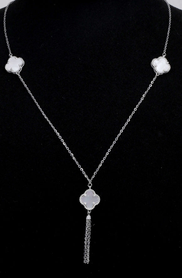 Moon Clover 92.5 Silver Chain