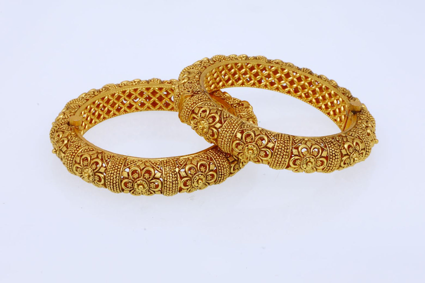 Antique Gleam Bangles