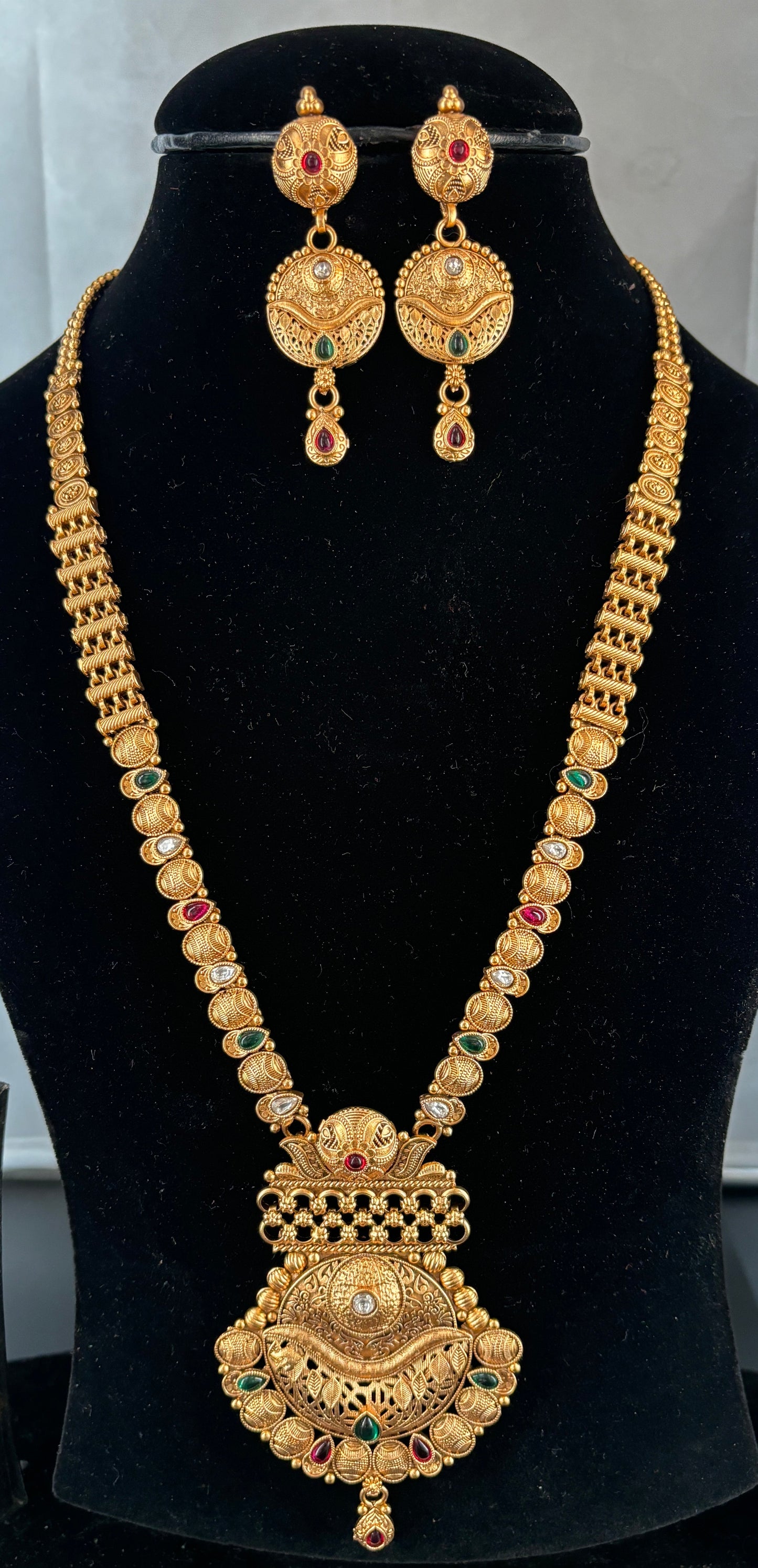 Timeless Antique Long Necklace Set
