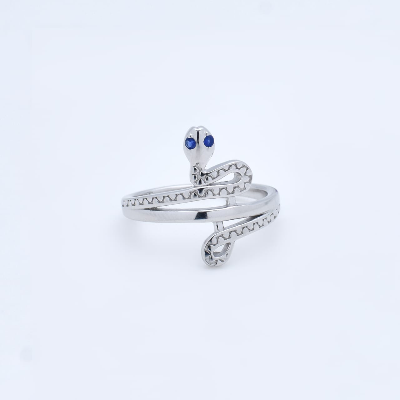 Naga Blue Eye 92.5 Sterling Silver Ring