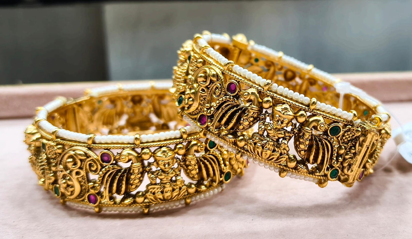 HERITAGE BANGLES