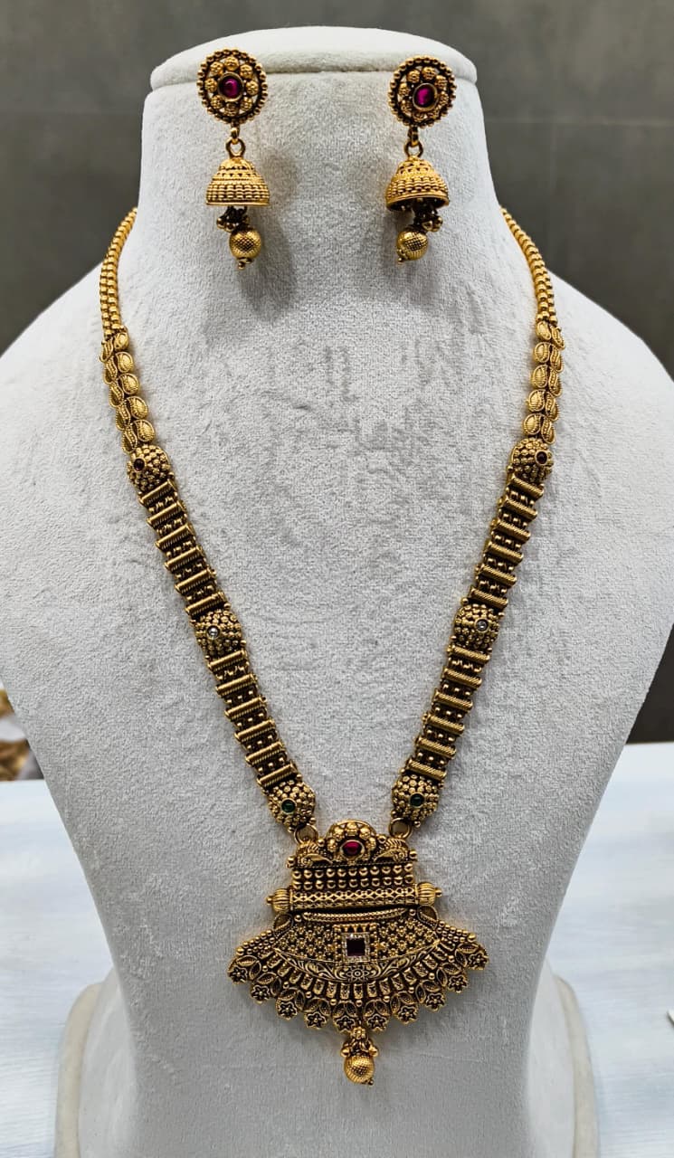 ANTIQUE LONG SET