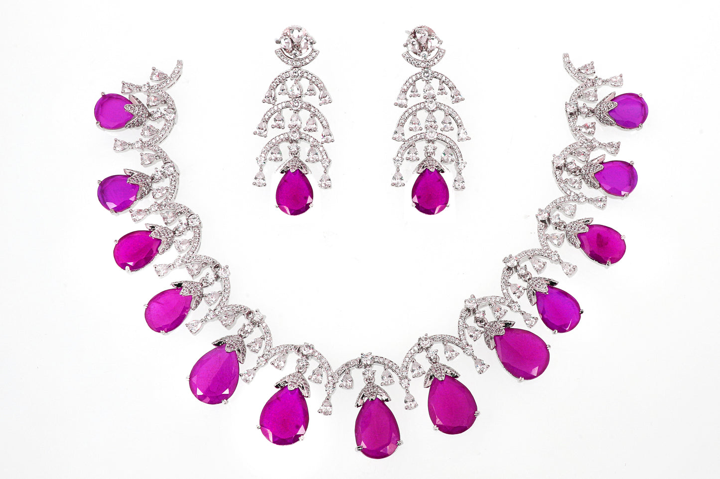 DIAMOND NECKLACE SET