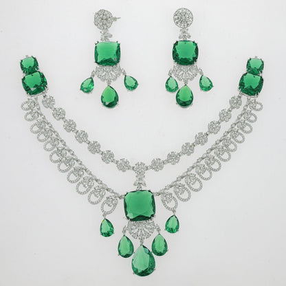 DIAMOND NECKLACE SET