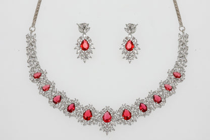 DIAMOND NECKLACE SET