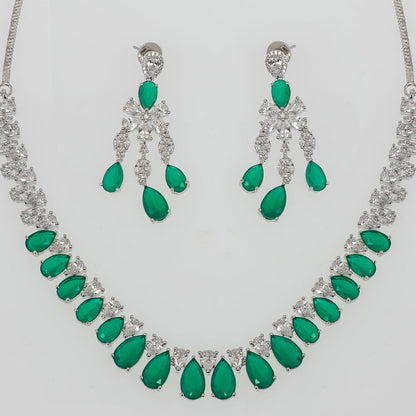 DIAMOND NECKLACE SET