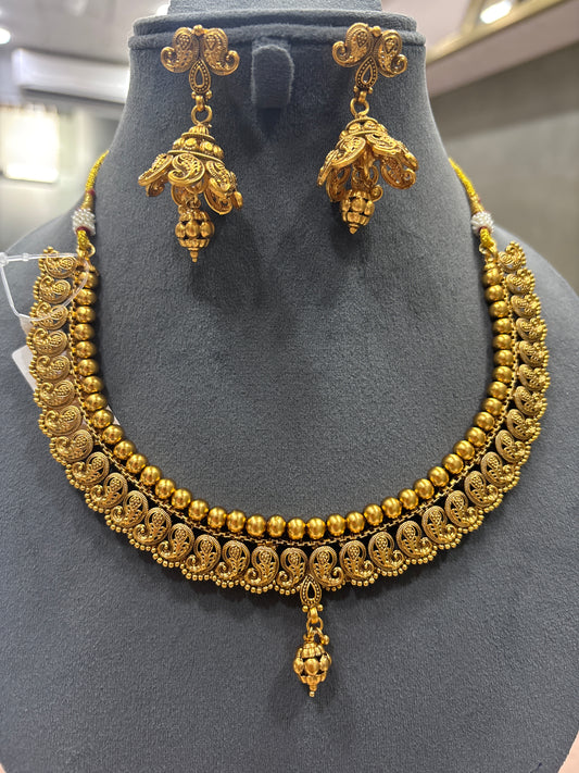 Antique Necklace Set