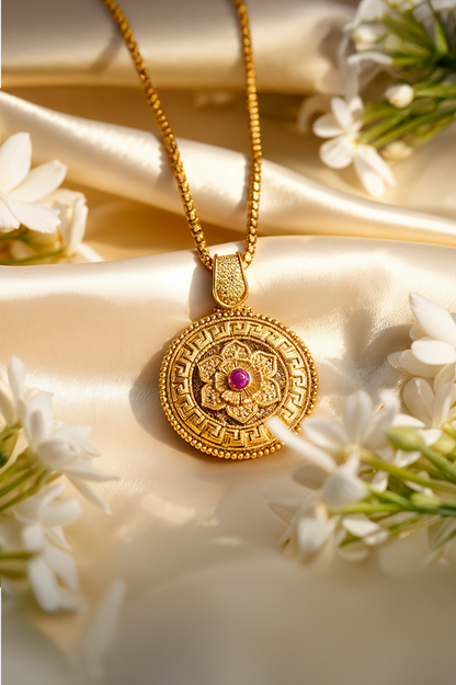 Regal Lotus Gold Necklace Set