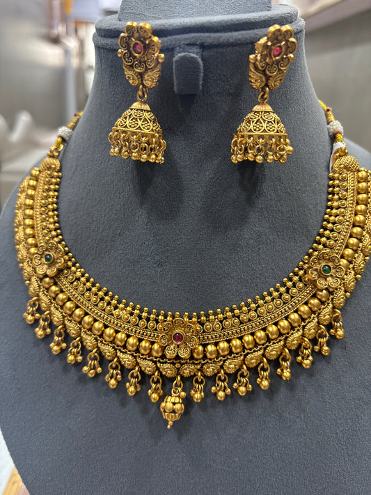 Antique Necklace Set