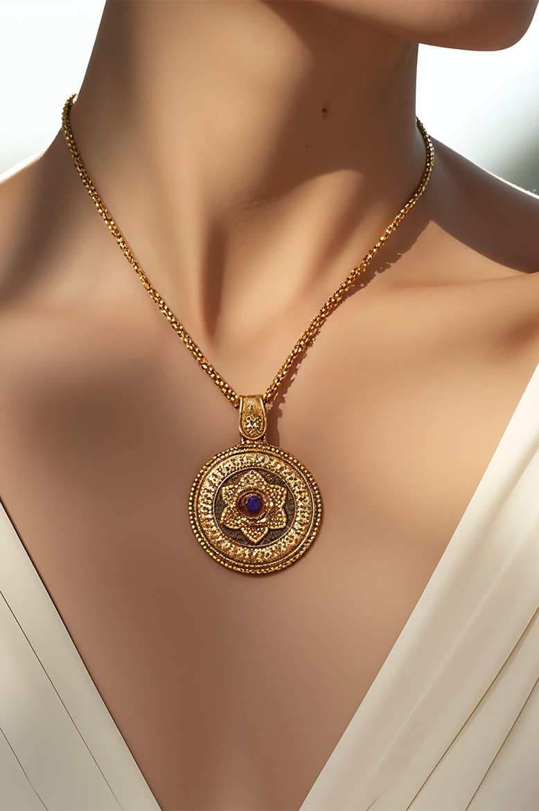 Regal Lotus Gold Necklace Set
