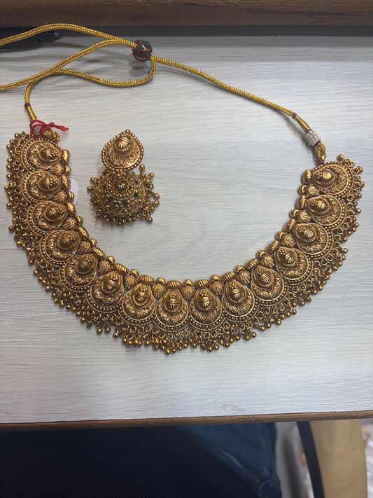 ANTIQUE NECKLACE SET