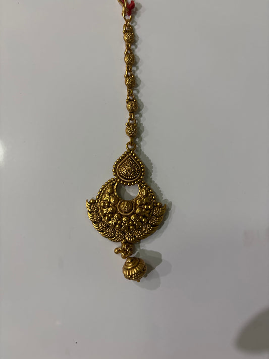ANTIQUE MAANG TIKA